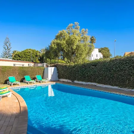 Casa Mestre, Vilamoura - 3 Bedroom With Private Gated Pool *